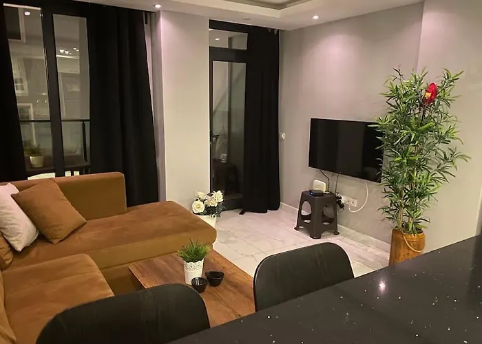 Cleopatra 3
