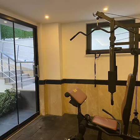 Cleopatra 3 Apartment